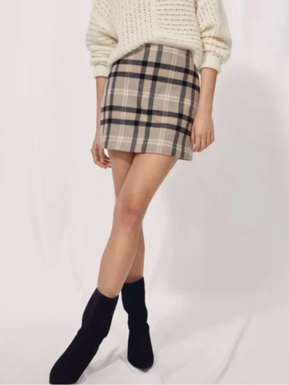 Aritzia Wilfred Plaid Wool Cashmere Mini Skirt - Size 2